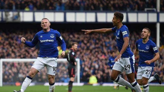  利兹联惨败西汉姆联班福德错失破门良机  