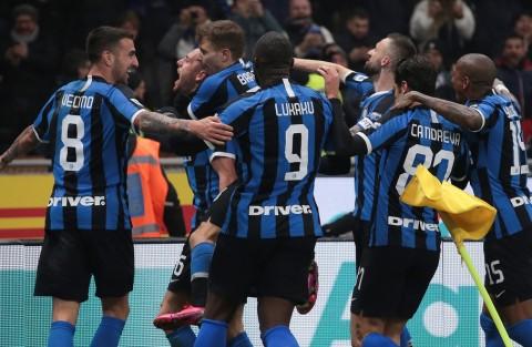  国际米兰新帅首秀逆转取胜  